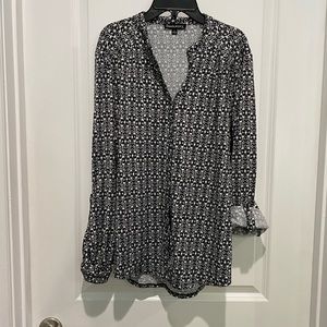 Simplicity long sleeve shirt, Sz S